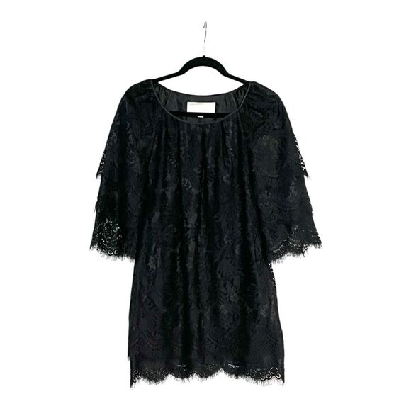 Elegant Black Lace Dress - Picture 2 of 4